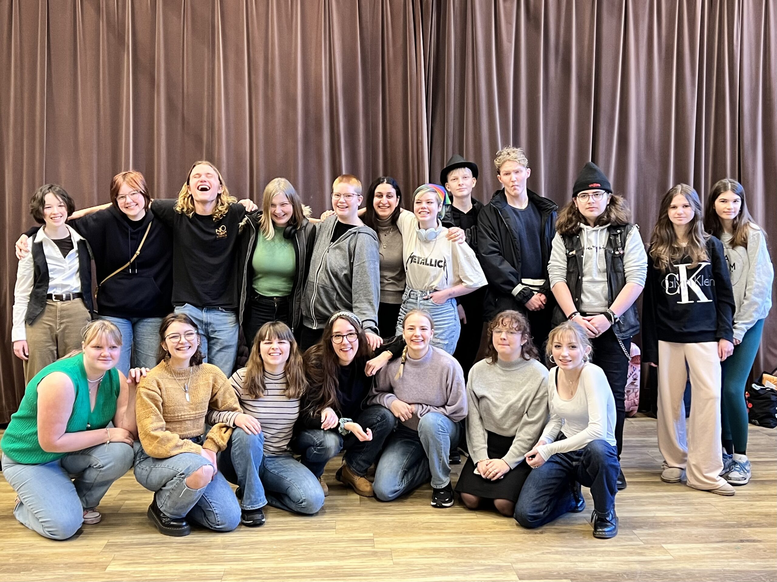 Unga deltar i kulturskoleverksamhet.
