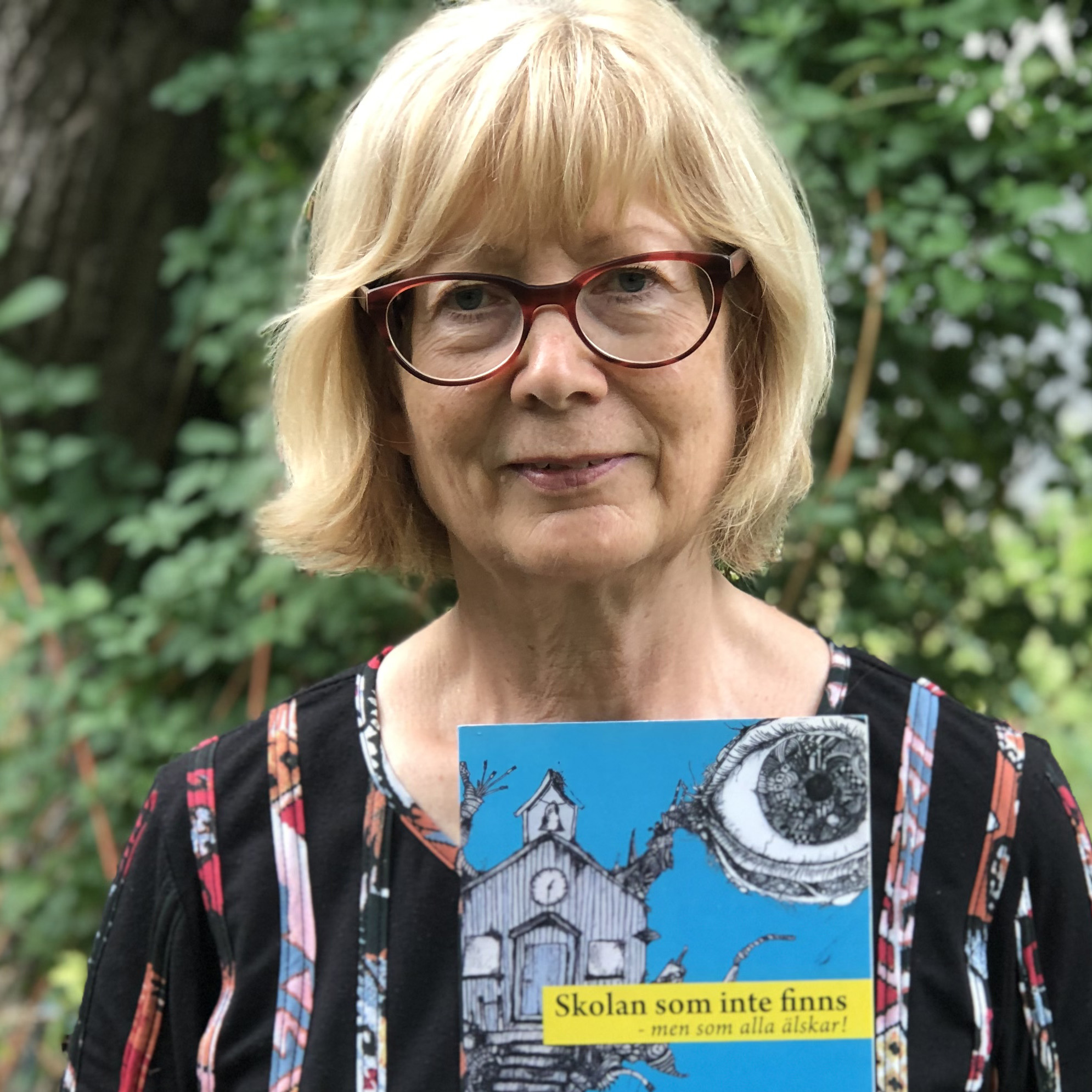 Bild till Om ”Skolan som inte finns – men som alla älskar” med Katarina Fast Ehrlen
